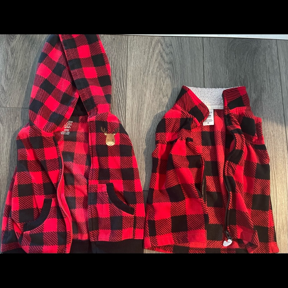 Carters 18M Vests